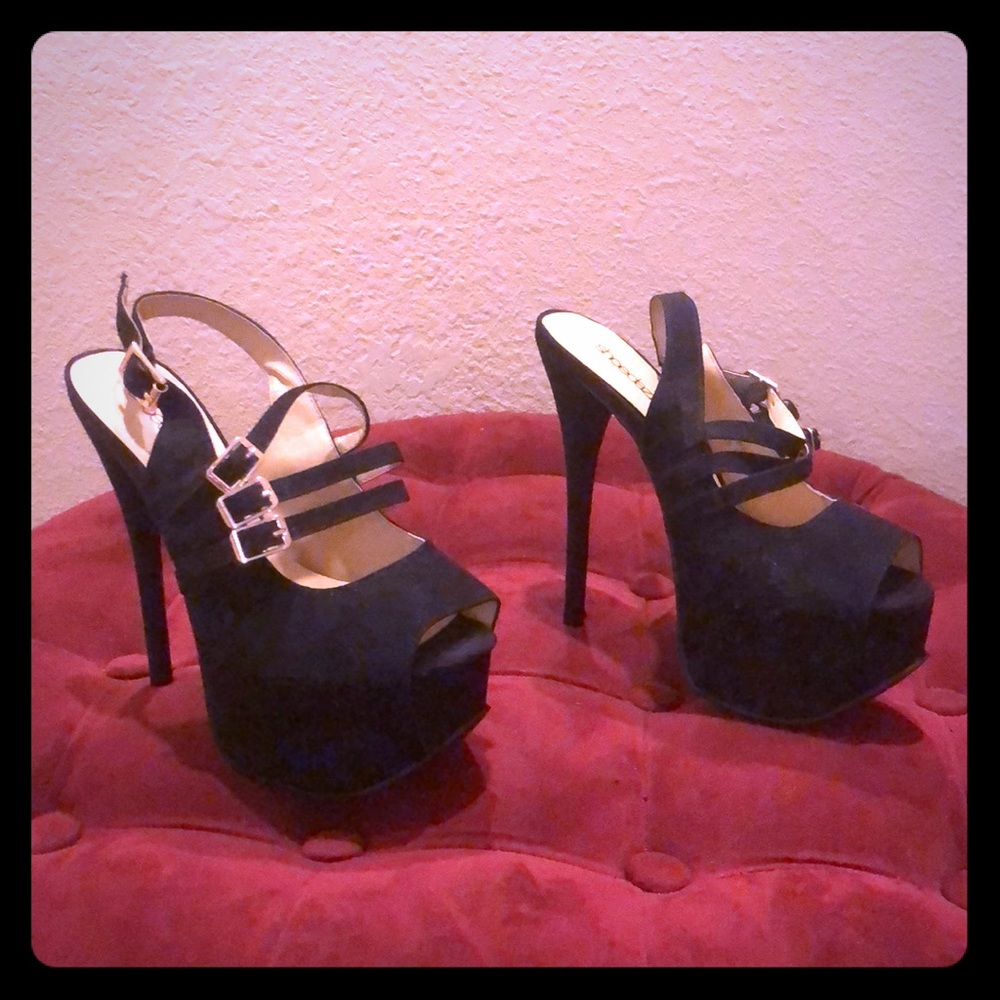 Black Platforms